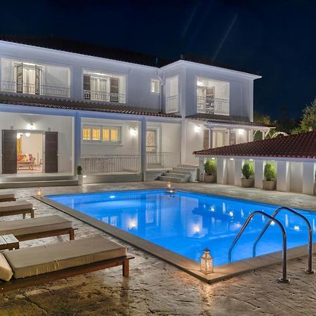 Aigli Villa Áyios Kírikos 외부 사진