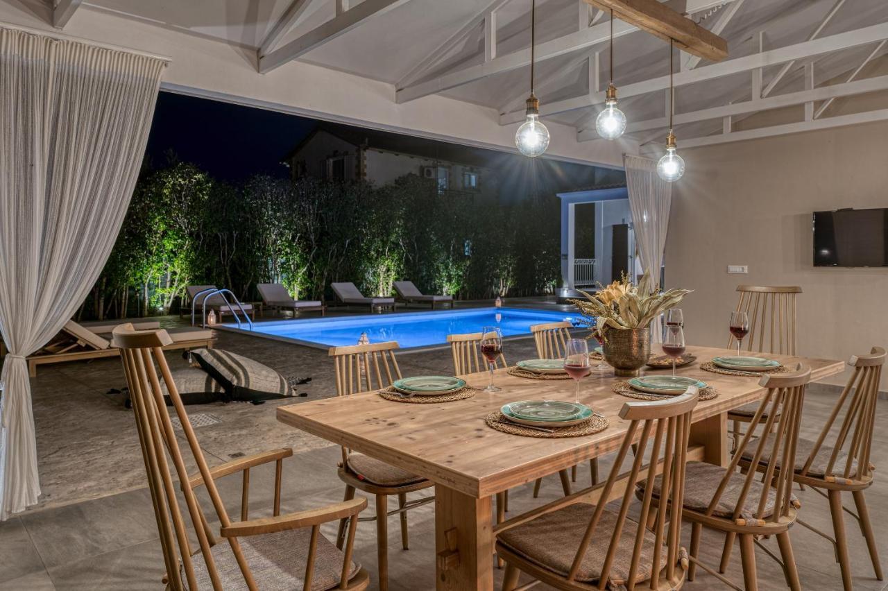 Aigli Villa Áyios Kírikos 외부 사진