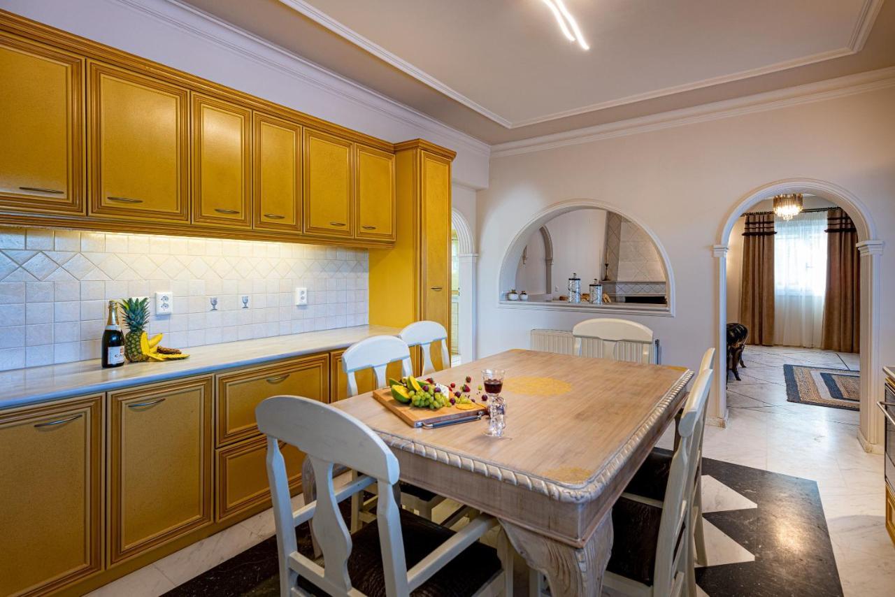 Aigli Villa Áyios Kírikos 외부 사진